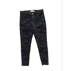 Social Standard by Sanctuary Black Camo Ankle Skinny Jeans 6